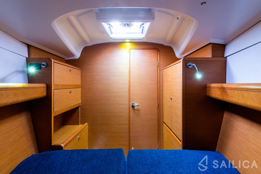 Sun Odyssey 379 - Yacht Charter Sailica