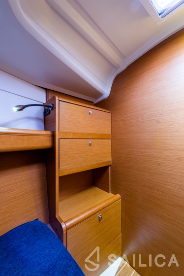Sun Odyssey 379 - Yacht Charter Sailica
