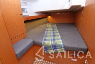 Bavaria Cruiser 46 - Yacht Charter Sailica