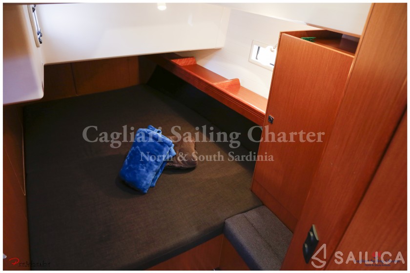 Bavaria Cruiser 46 - Yacht Charter Sailica