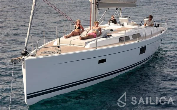 Hanse 455 - Yacht Charter Sailica