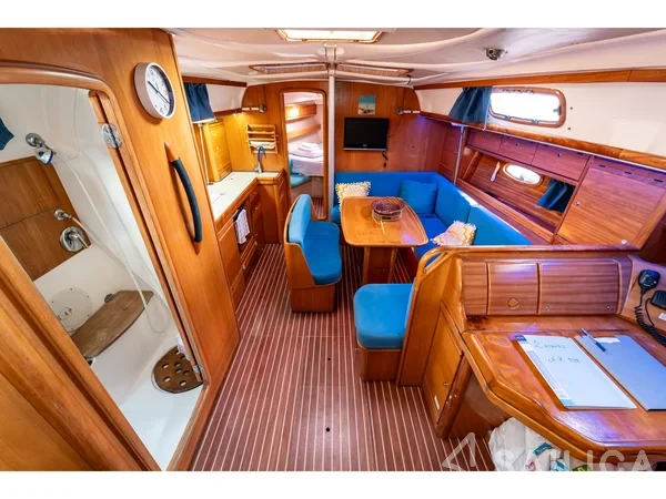 Bavaria 39 Cruiser - Yacht Charter Sailica
