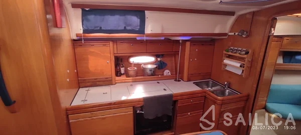 Bavaria 39 Cruiser - Yacht Charter Sailica