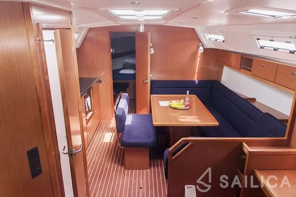 Bavaria 40 Cruiser - Yacht Charter Sailica