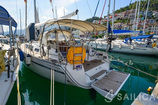 Bavaria 37 Cruiser - Yacht Charter Sailica