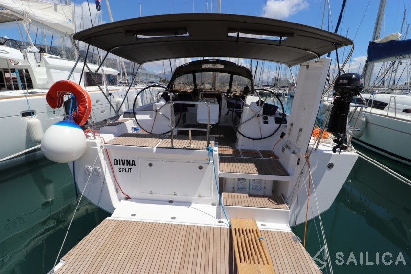 Dufour 460 GL - Yacht Charter Sailica
