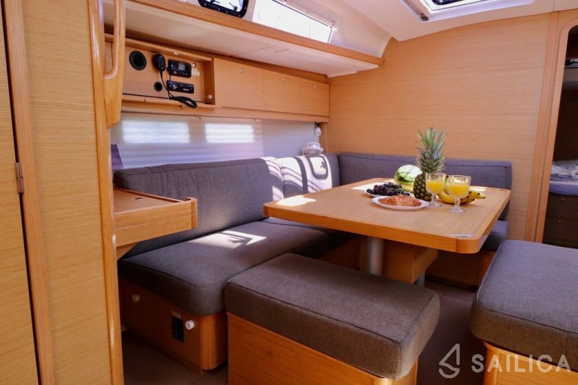 Dufour 460 GL - Yacht Charter Sailica