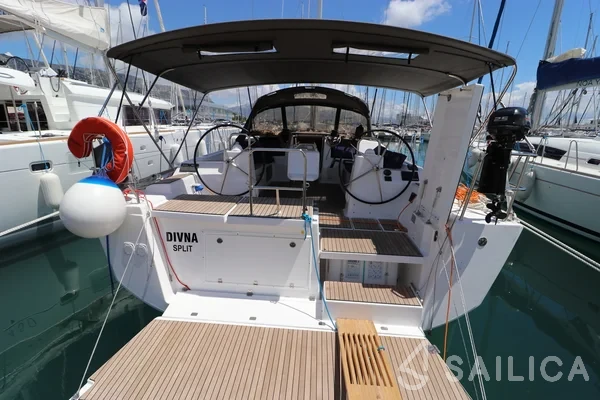 Dufour 460 GL - Yacht Charter Sailica