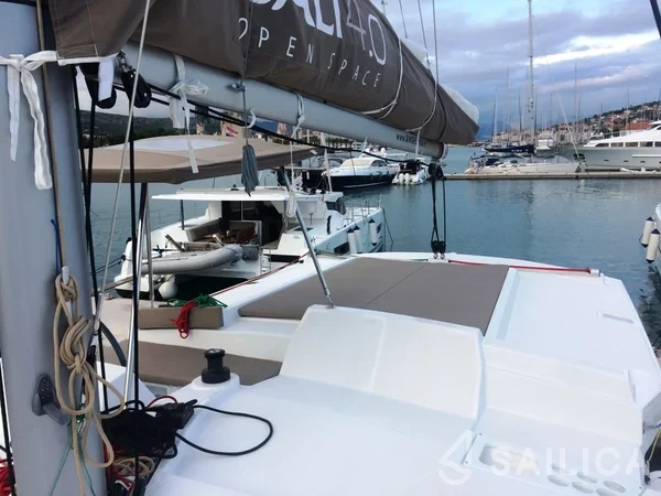 Bali 4.0 - Yacht Charter Sailica