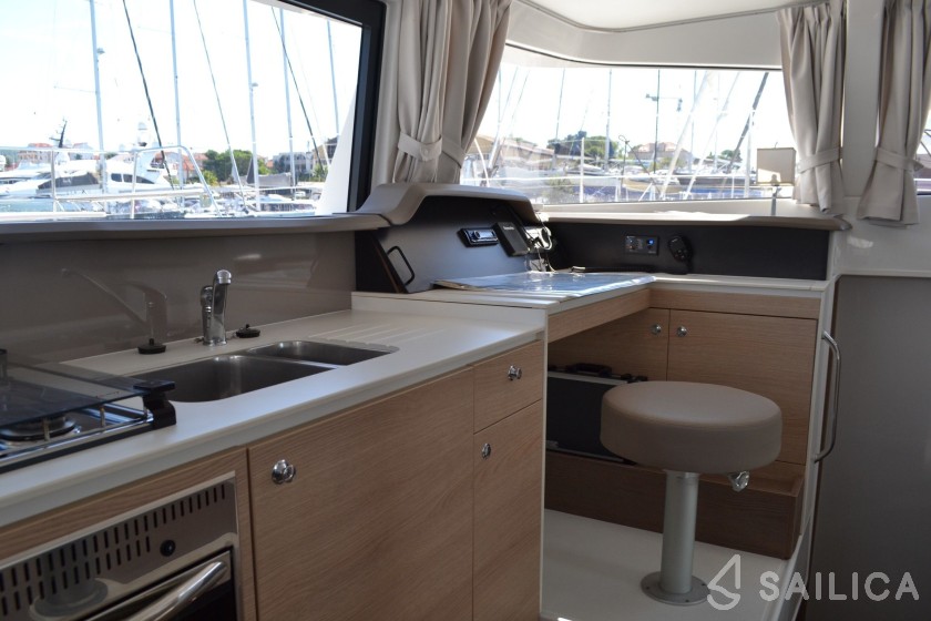 Bali 4.0 - Yacht Charter Sailica