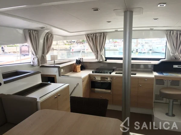 Bali 4.0 - Yacht Charter Sailica