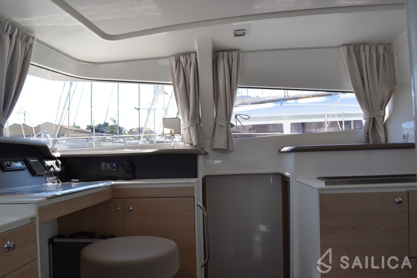 Bali 4.0 - Yacht Charter Sailica