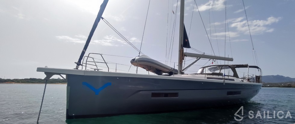 Dufour 530 - Yacht Charter Sailica