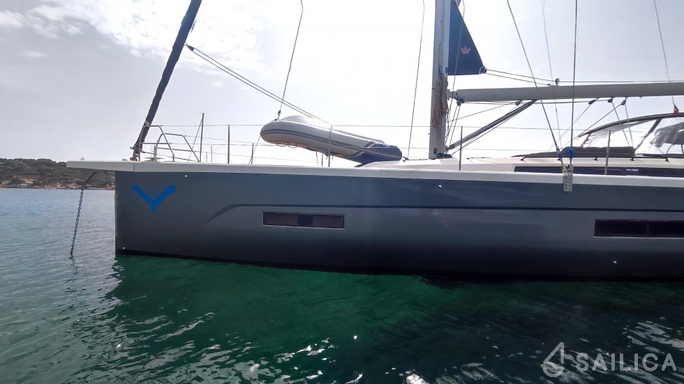 Dufour 530 - Yacht Charter Sailica