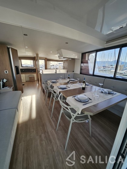Bali 4.8  - Yacht Charter Sailica