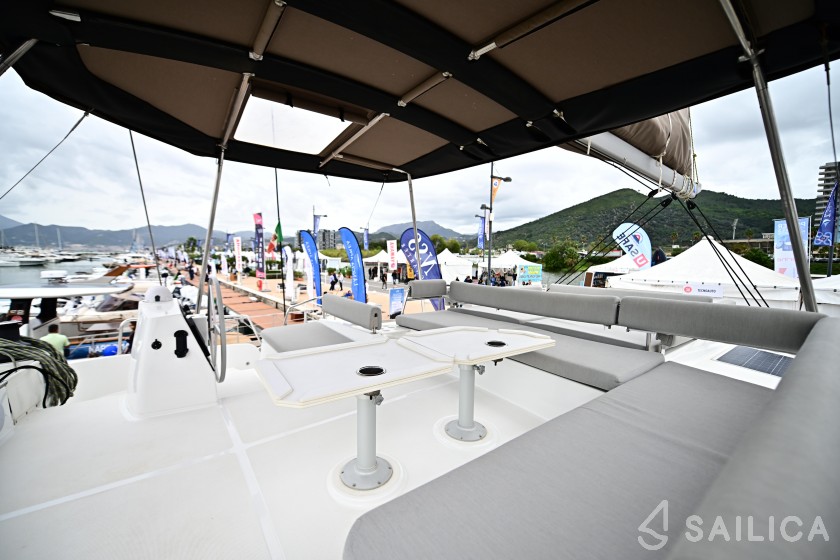 Bali 4.8  - Yacht Charter Sailica