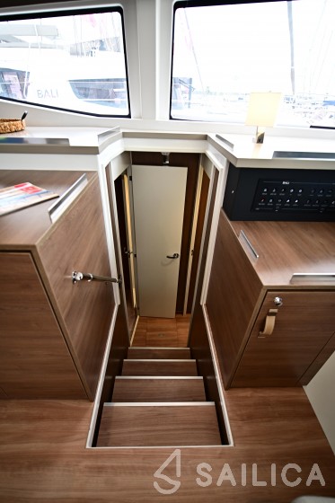 Bali 4.8  - Yacht Charter Sailica