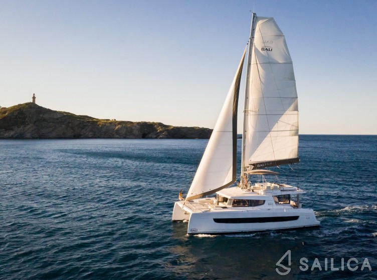 Bali 4.8  - Yacht Charter Sailica