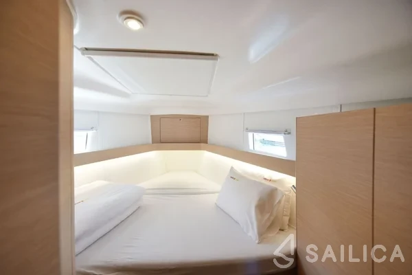 Elan 45 Impression - Yacht Charter Sailica