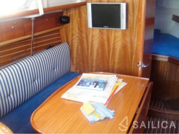 Bavaria 30 Cruiser - Yacht Charter Sailica
