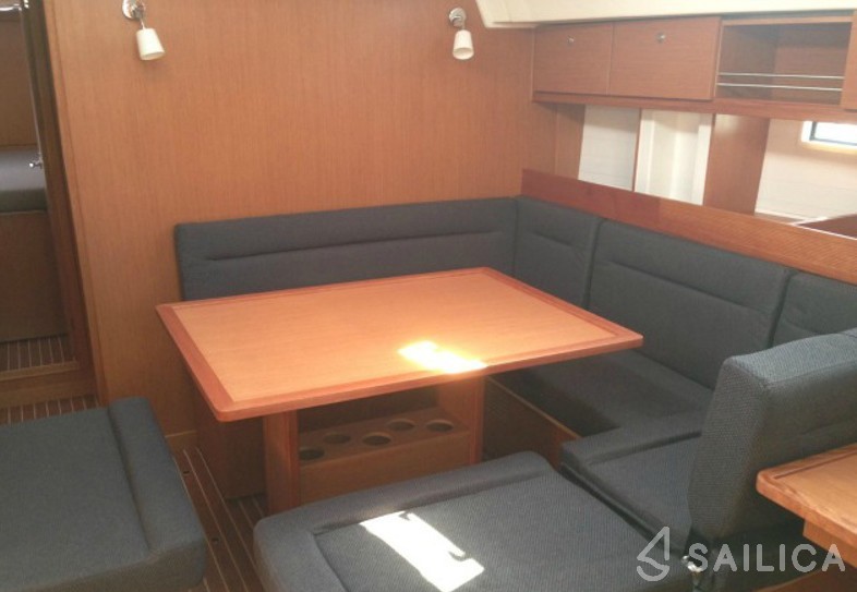 Bavaria Cruiser 45 - Yacht Charter Sailica