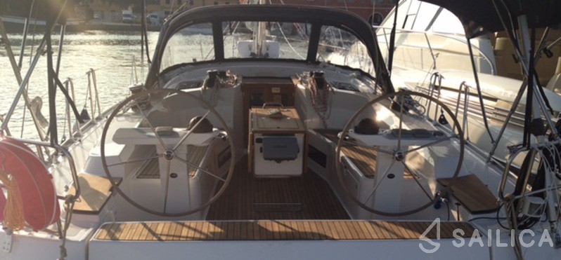 Bavaria Cruiser 45 - Yacht Charter Sailica