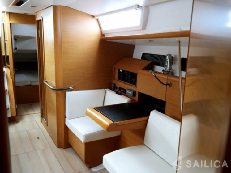 Sun Odyssey 439 - Yacht Charter Sailica