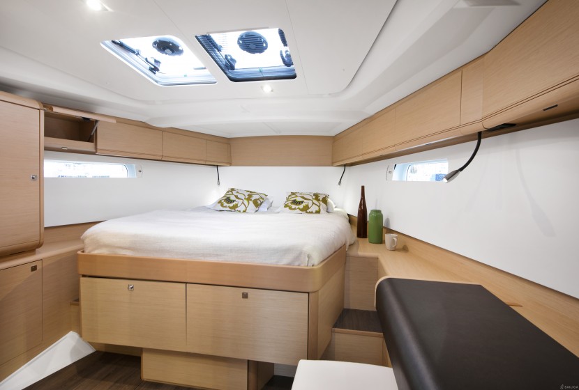 Sun Odyssey 479 - Yacht Charter Sailica