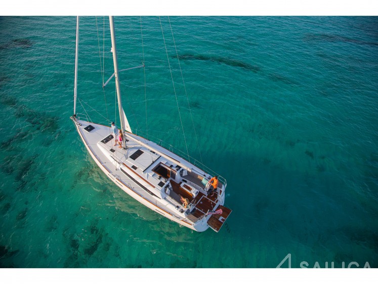 Sun Odyssey 479 - Yacht Charter Sailica