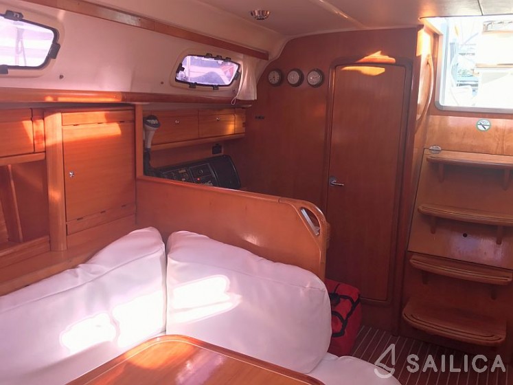 Bavaria 39 Cruiser - Yacht Charter Sailica
