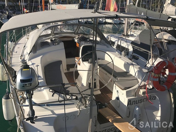 Bavaria 39 Cruiser - Yacht Charter Sailica