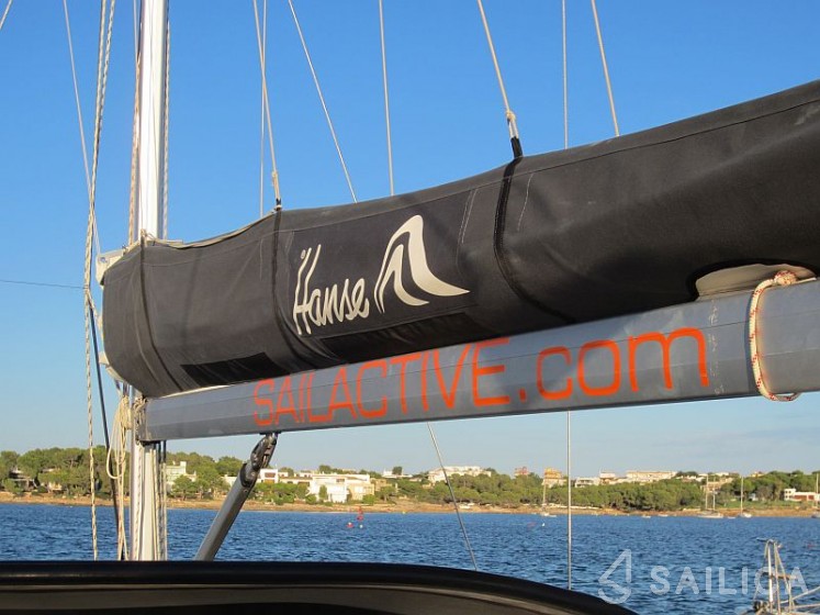 Hanse 325 - Yacht Charter Sailica