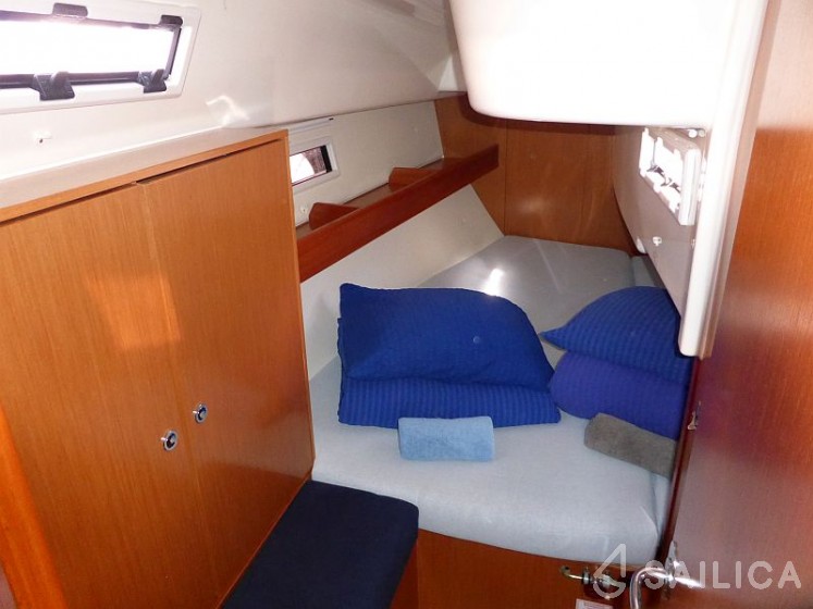 Bavaria 32 Cruiser - Yacht Charter Sailica
