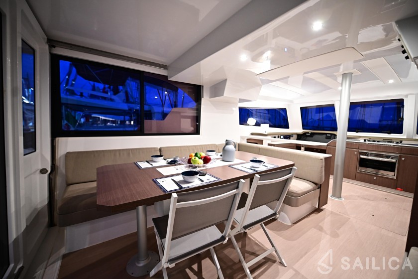 Bali Catspace - Yacht Charter Sailica