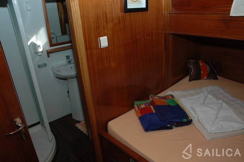 Gulet - Yacht Charter Sailica