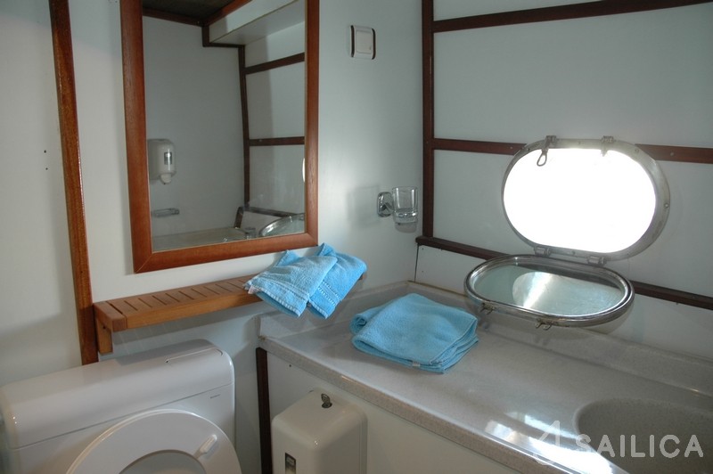 Gulet - Yacht Charter Sailica
