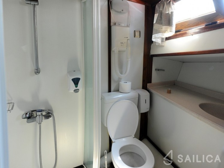 Gulet - Yacht Charter Sailica
