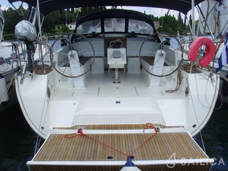 Bavaria 46 Cruiser - Yacht Charter Sailica