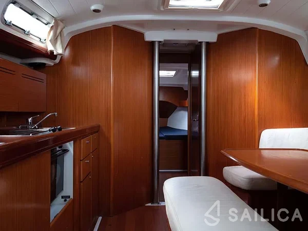 Cyclades 43.4 - Yacht Charter Sailica