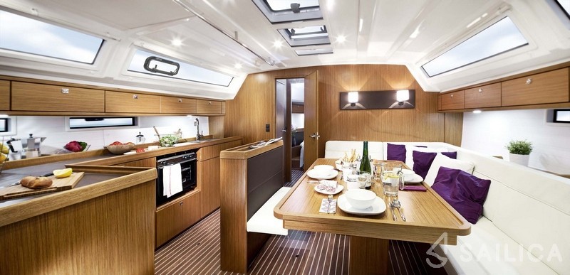 Bavaria 46 Cruiser - Yacht Charter Sailica