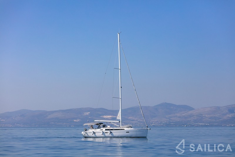 Bavaria 46 Cruiser - Yacht Charter Sailica