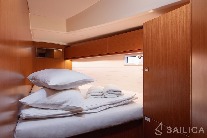 Bavaria 46 Cruiser - Yacht Charter Sailica
