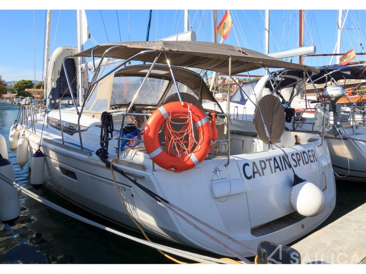Sun Odyssey 509 - Yacht Charter Sailica