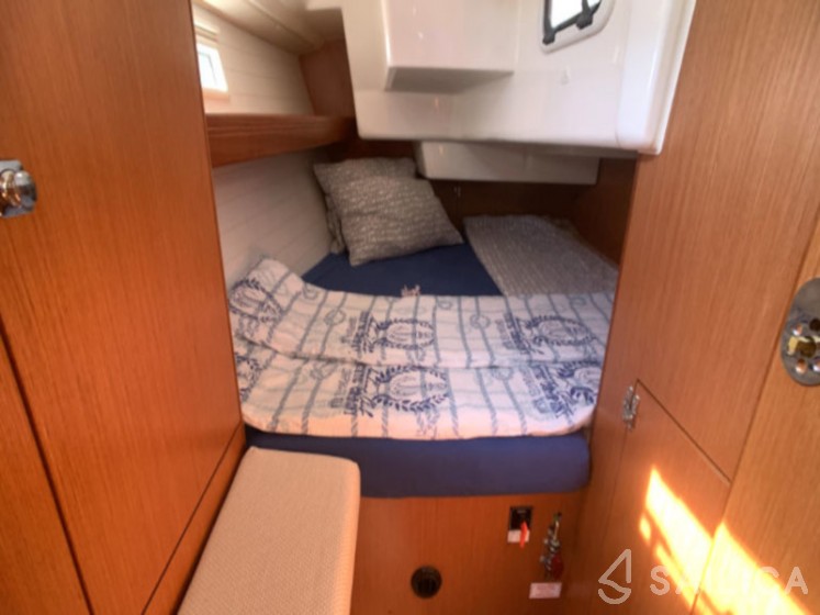 Bavaria 34 Cruiser - Yacht Charter Sailica