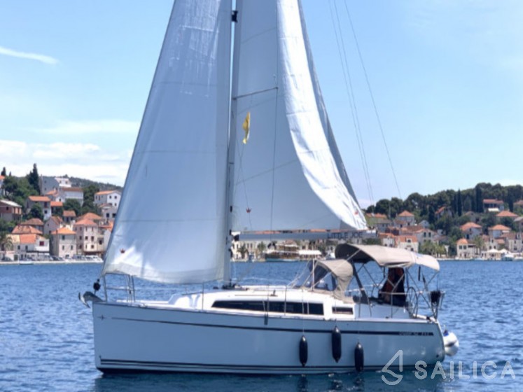 Bavaria 34 Cruiser - Yacht Charter Sailica