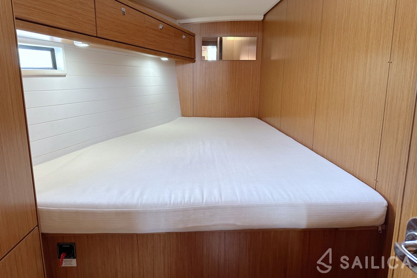 Bavaria 46 Cruiser - Yacht Charter Sailica