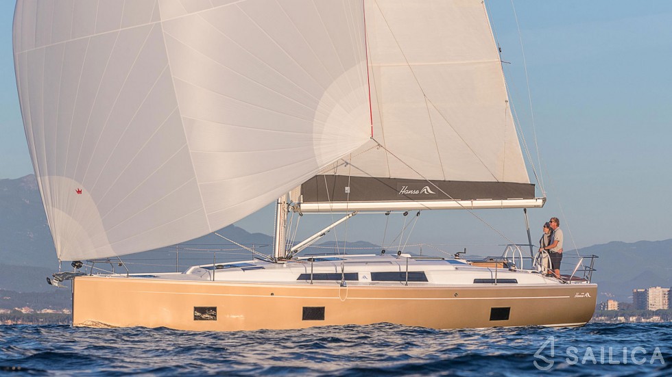 Hanse 418 - Yacht Charter Sailica