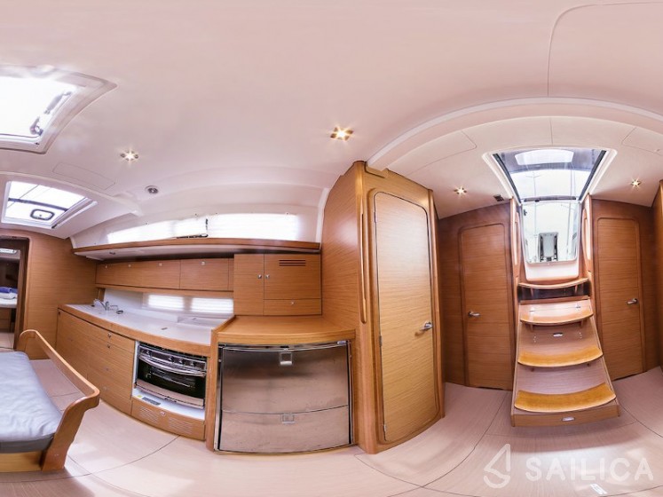 Dufour 460 GL - Yacht Charter Sailica