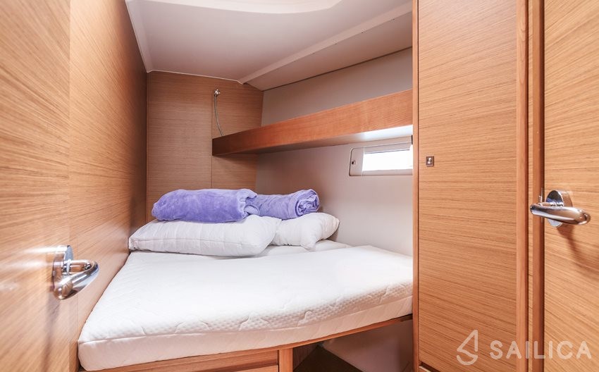 Dufour 460 GL - Yacht Charter Sailica