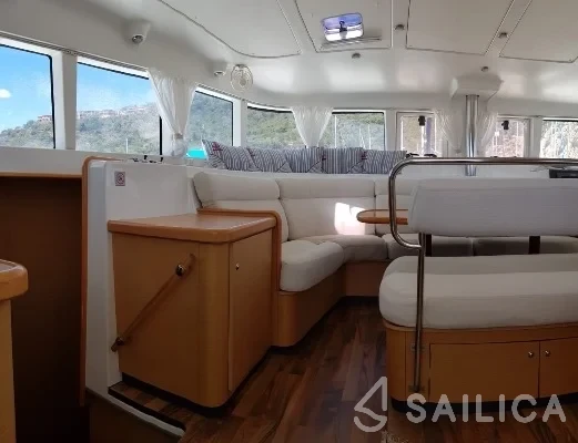 Lagoon 440 - Yacht Charter Sailica